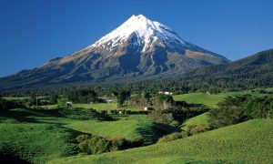 جذابیتهای گردشگری و توریستی دماوند